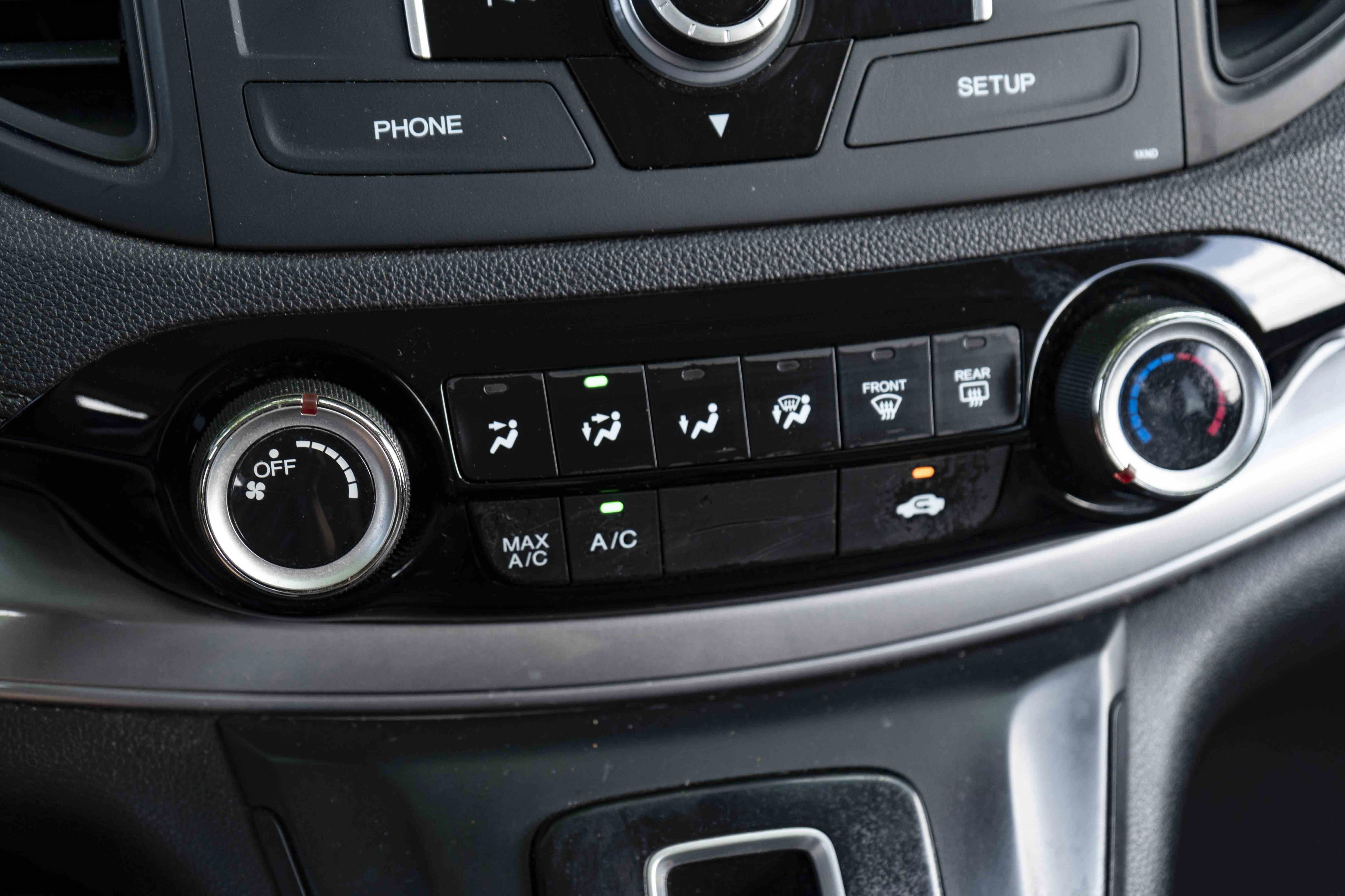Used 2015 Honda CR-V LX image 32