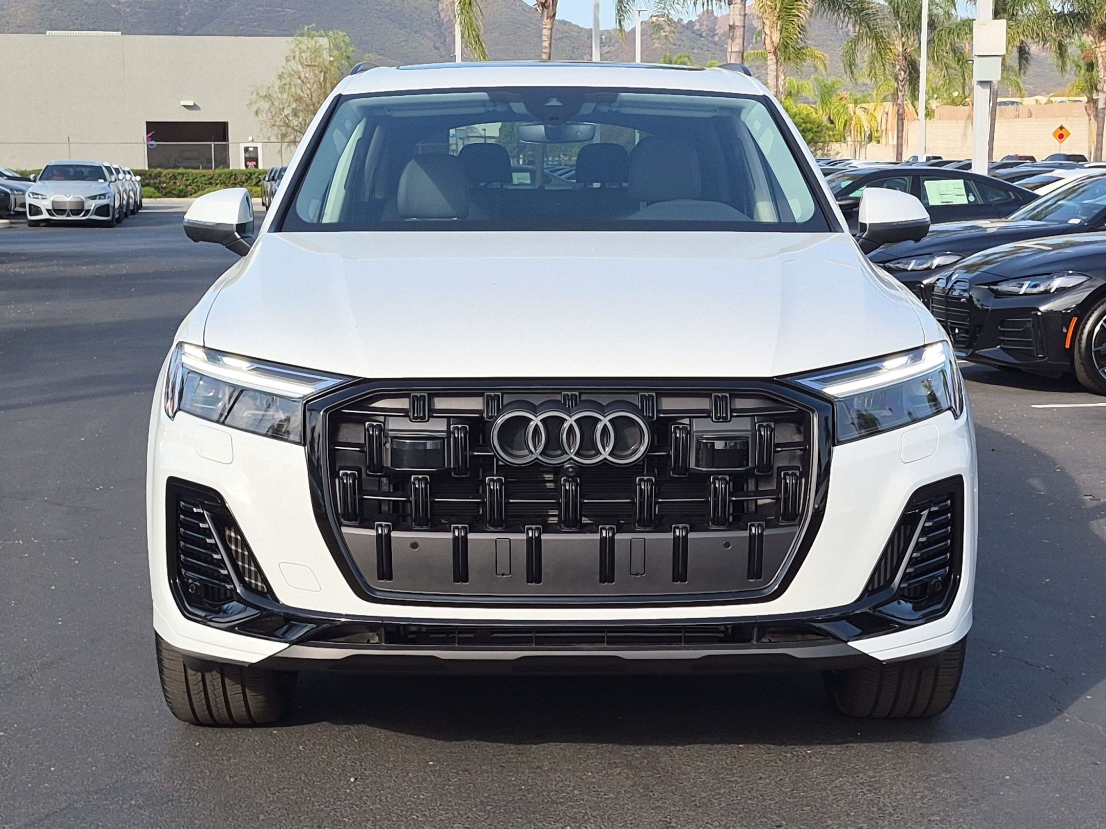 Used 2026 Audi Q7 3.0T Premium Plus w/ Premium Plus Package AWD/4WD image 3