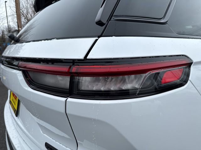 New 2026 Jeep Grand Cherokee Summit w/ Obsidian Package image 12