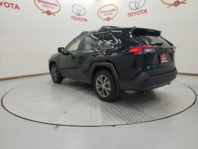 Certified 2025 Toyota RAV4 XLE Premium AWD/4WD image 6