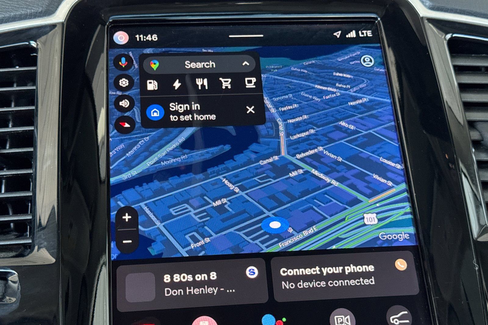 Certified 2024 Volvo XC90 T8 Plus w/ Protection Package Premier image 23