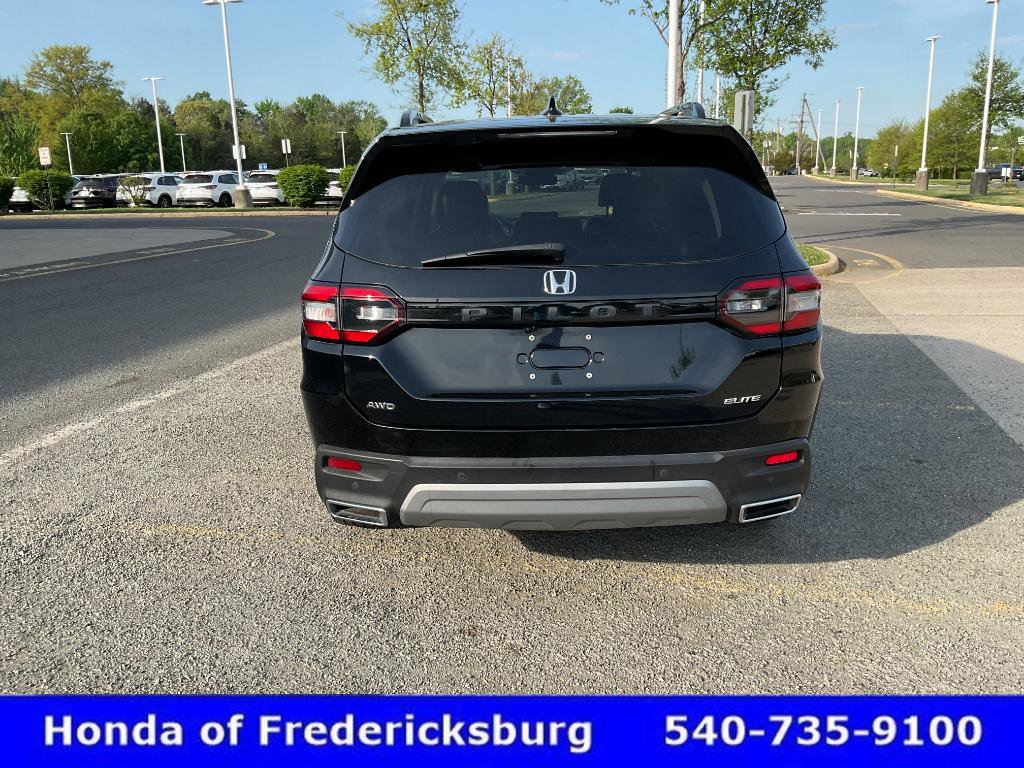 Certified 2024 Honda Pilot Elite image 5