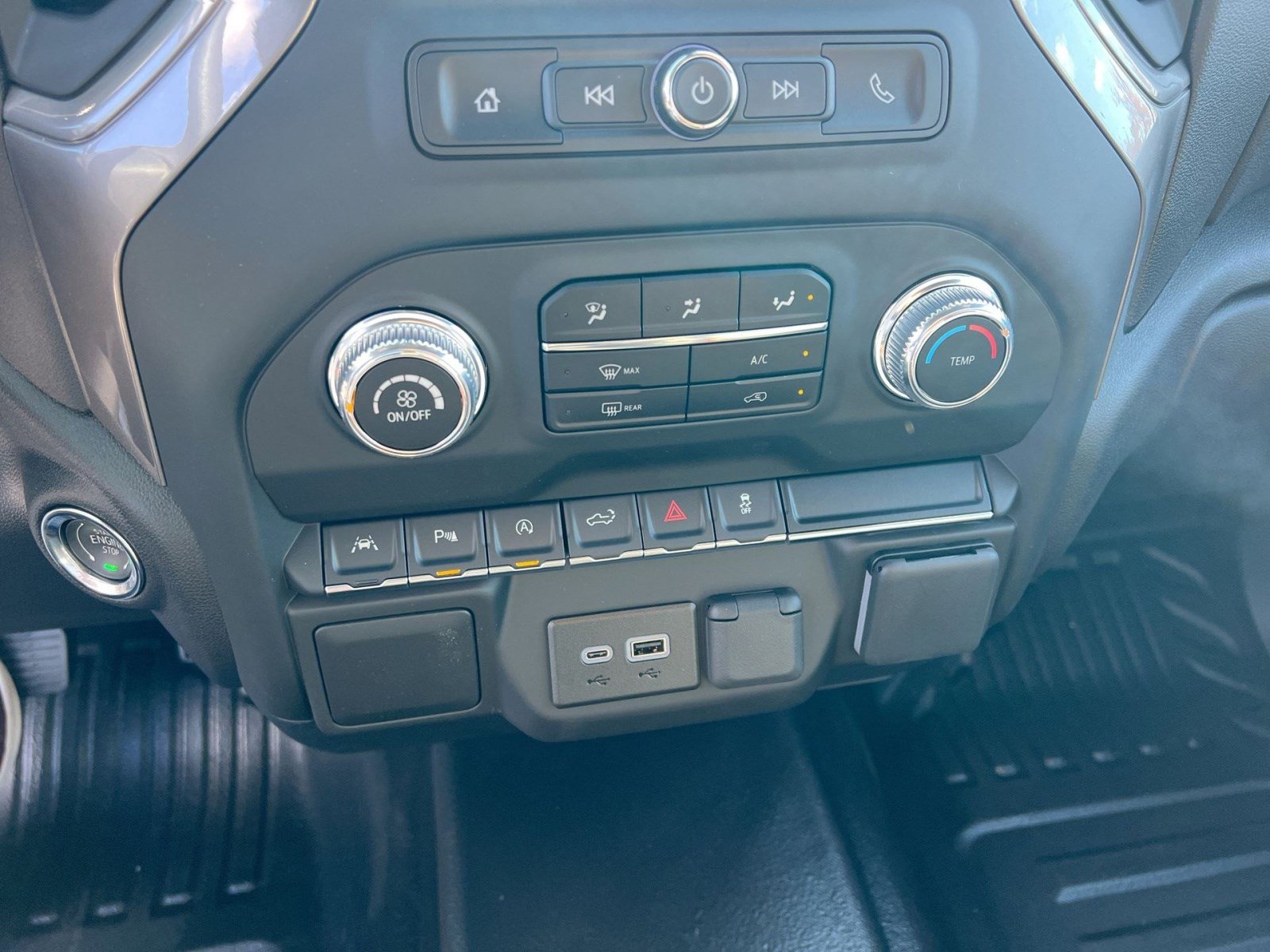 New 2026 GMC Sierra 1500 Pro w/ Pro Value Package image 16