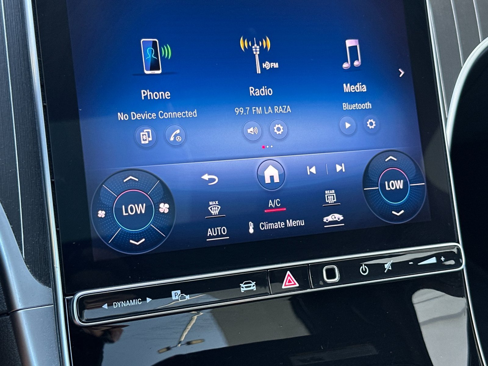 Certified 2023 Mercedes-Benz C 300 Sedan image 21
