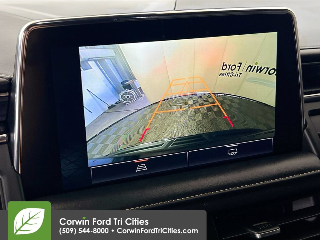 Used 2023 GMC Yukon SLT AWD/4WD image 22