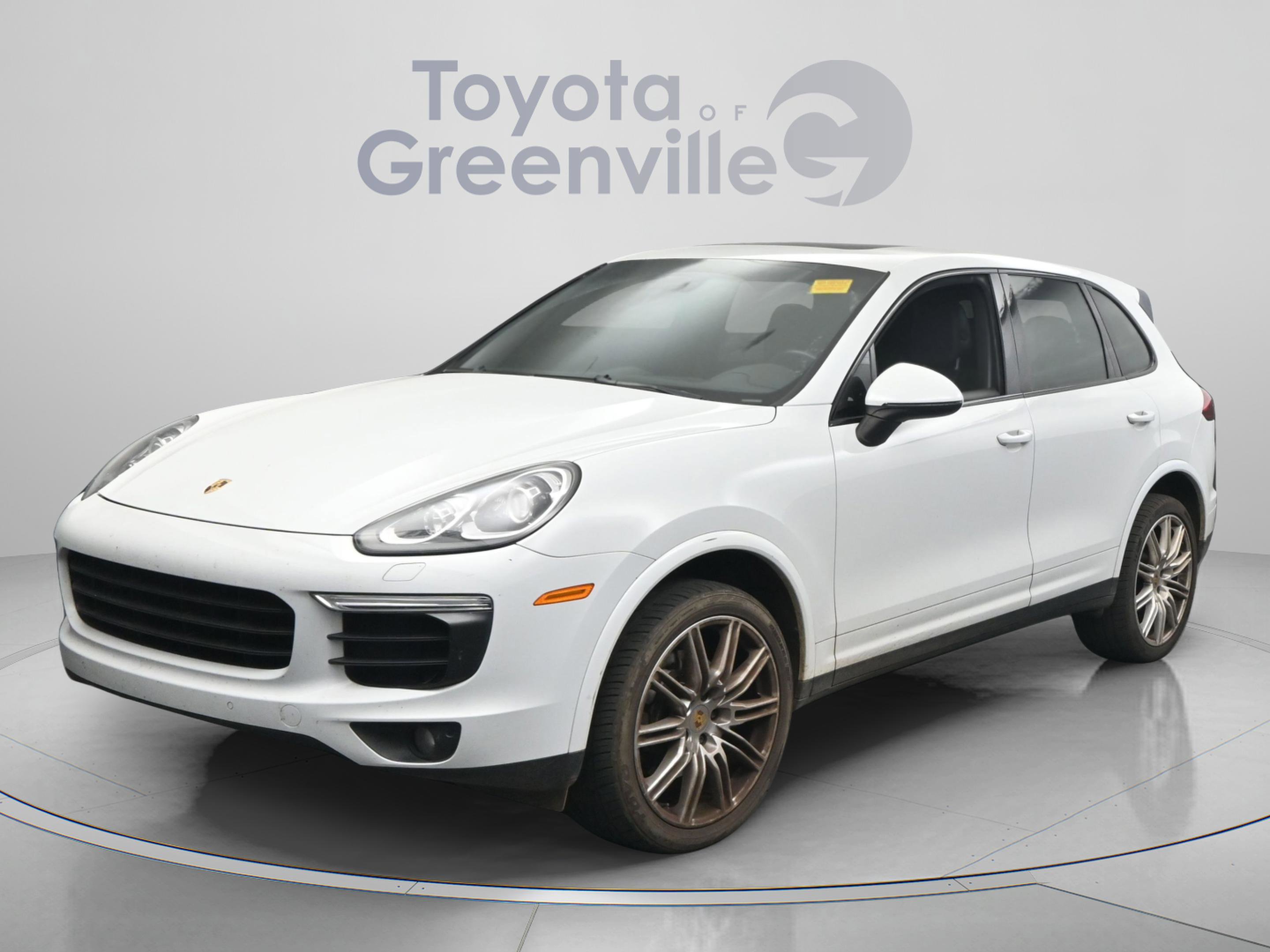 Used 2017 Porsche Cayenne Platinum Edition AWD/4WD image 24
