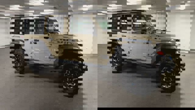 Used 2022 Jeep Wrangler Unlimited Rubicon 4xe w/ Cold Weather Group image 2