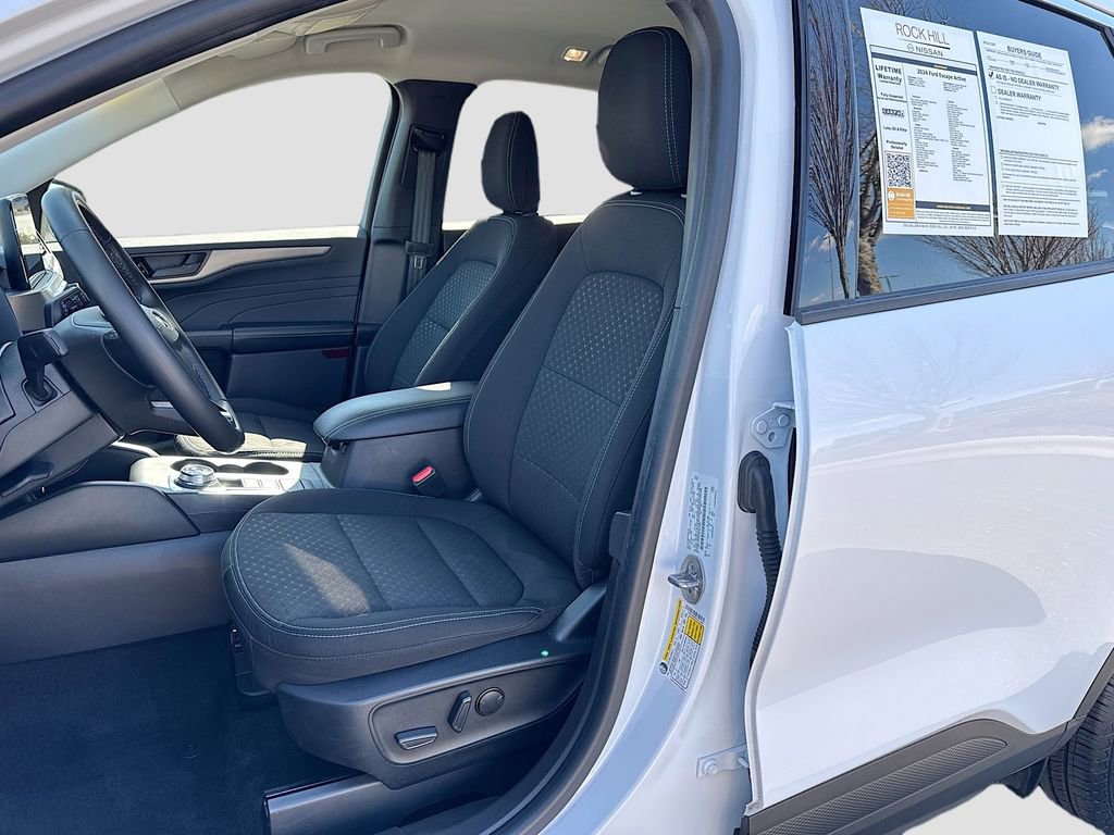 Used 2024 Ford Escape Active image 19