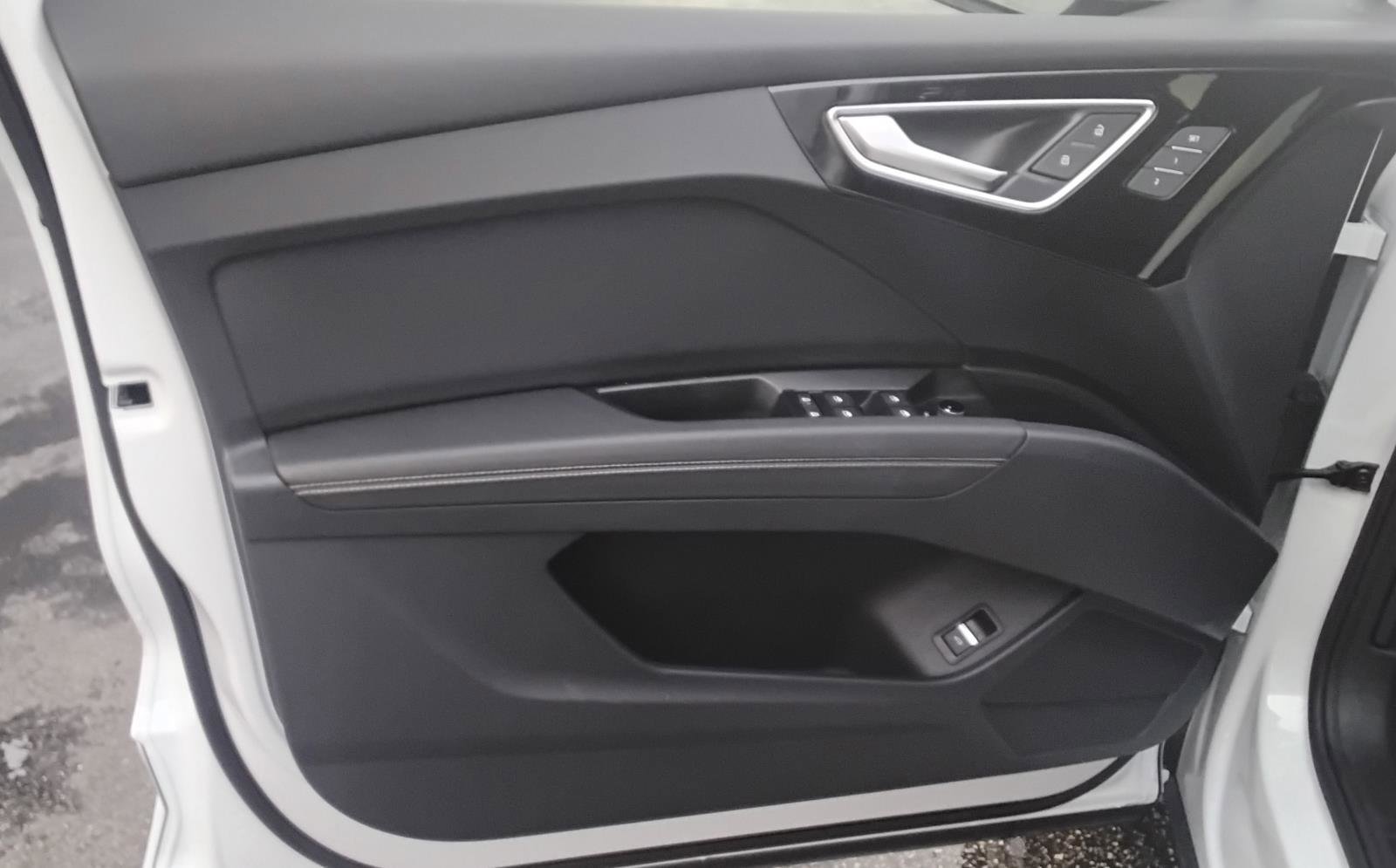 Certified 2023 Audi Q4 e-tron Premium Plus w/ Premium Plus image 15