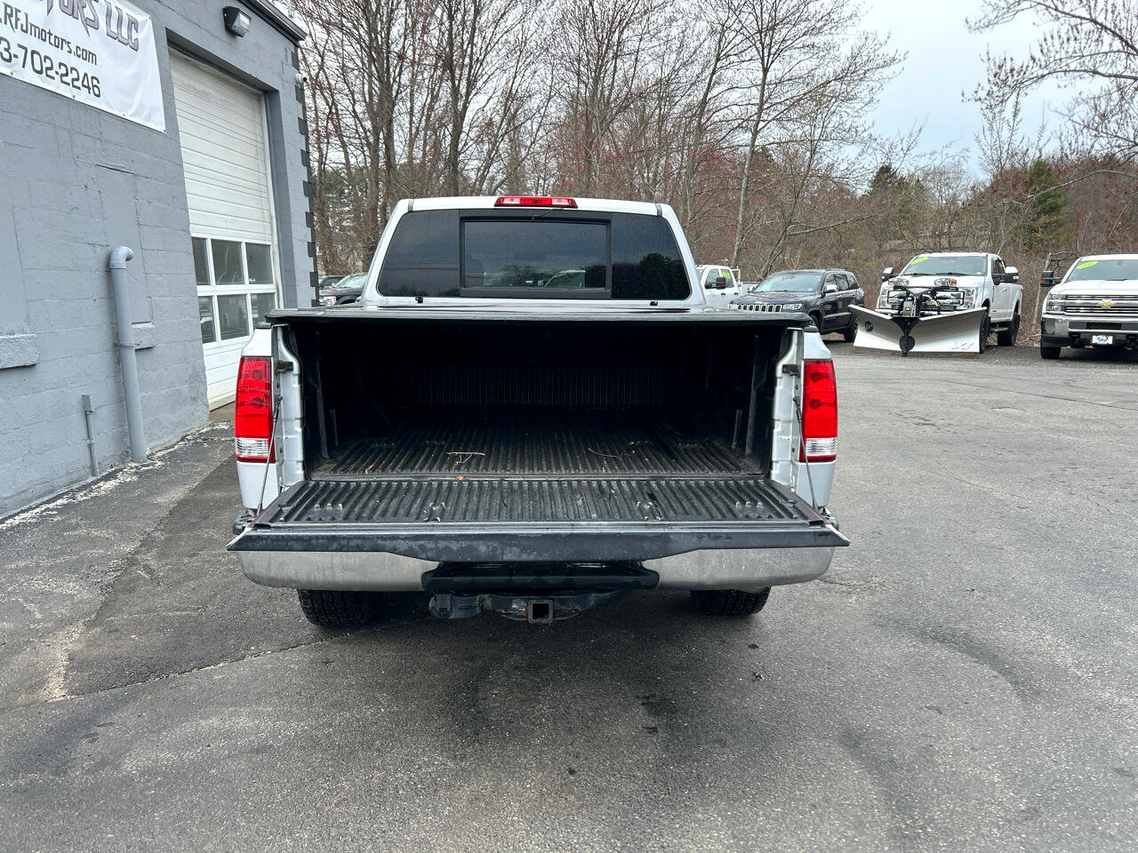 Used 2012 Nissan Titan SV image 8