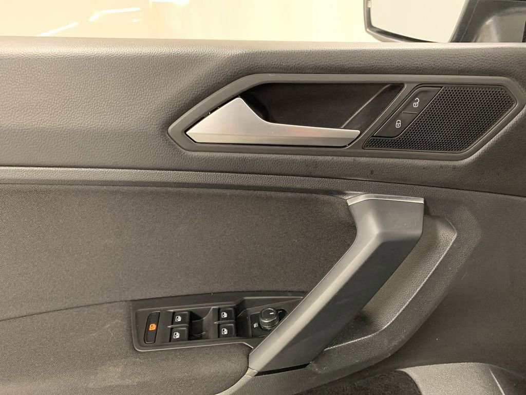 Used 2019 Volkswagen Tiguan S w/ Driver Assistance Package image 11