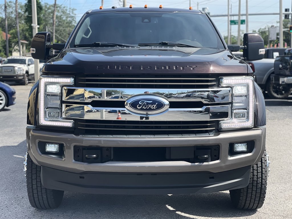 Used 2018 Ford F450 King Ranch w/ King Ranch Ultimate Package AWD/4WD image 16