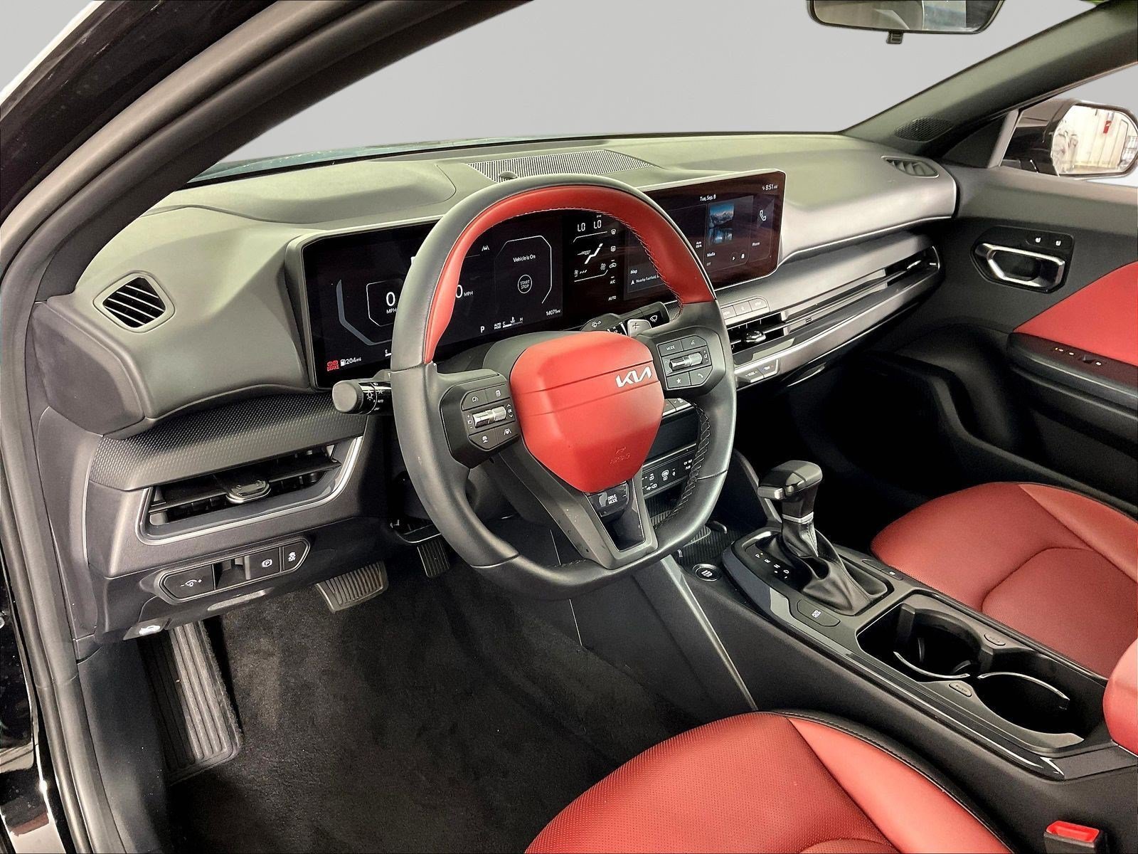 Used 2025 Kia K4 GT-Line w/ GT-Line Premium Package FWD image 17