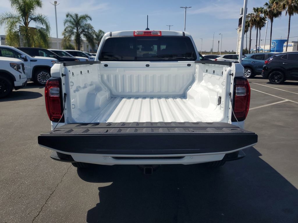 New 2026 GMC Canyon AT4 image 6