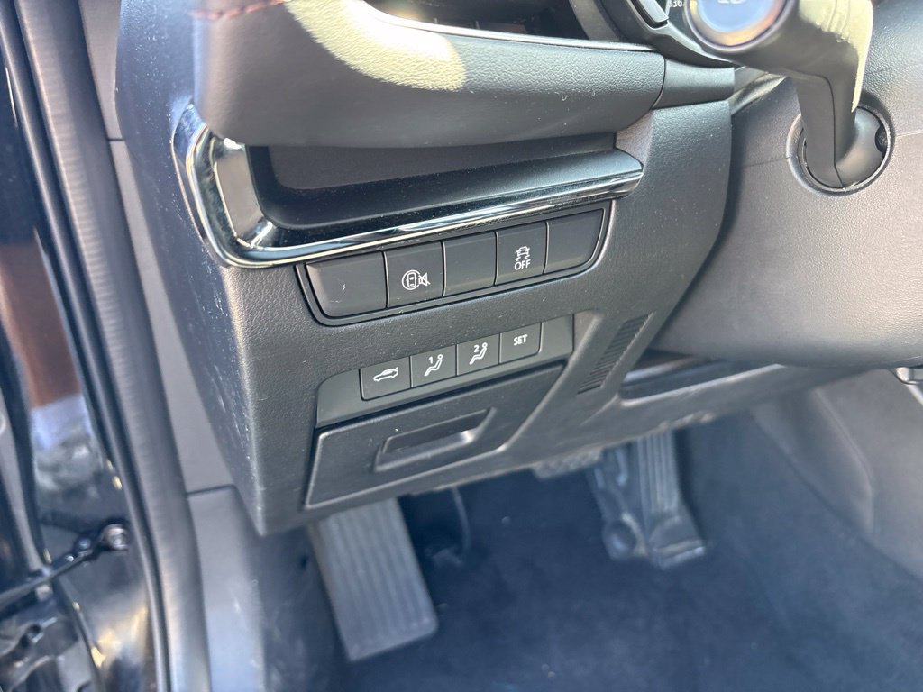 Used 2025 MAZDA MAZDA3 s FWD image 17
