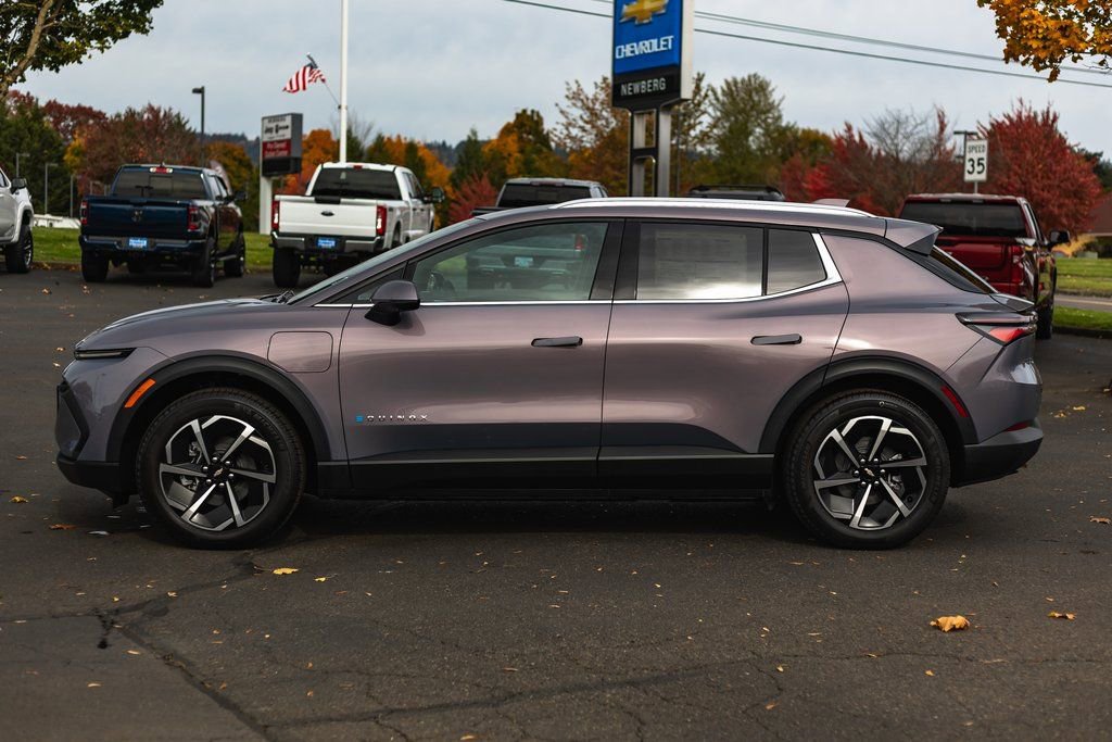 New 2026 Chevrolet Equinox EV LT image 32