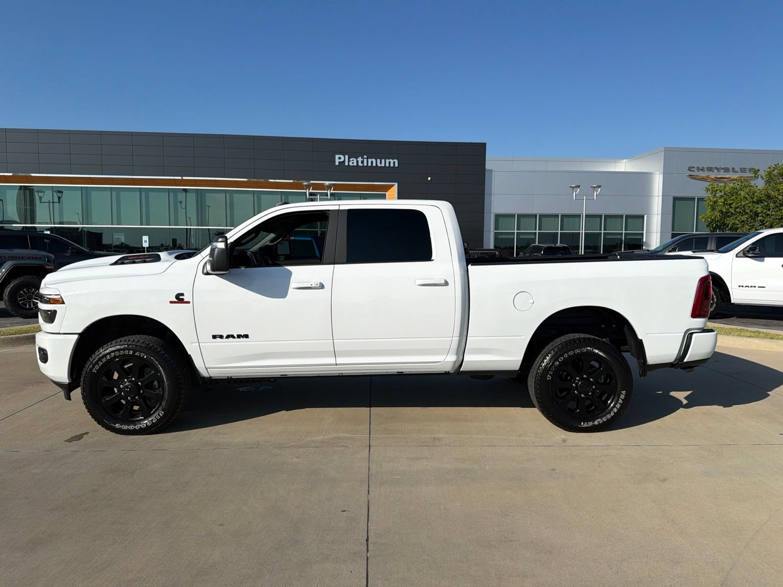 Used 2025 RAM 2500 Laramie w/ Night Edition AWD/4WD image 2