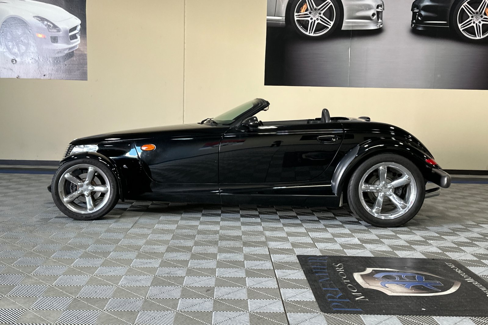 Used 1999 Plymouth Prowler RWD image 7