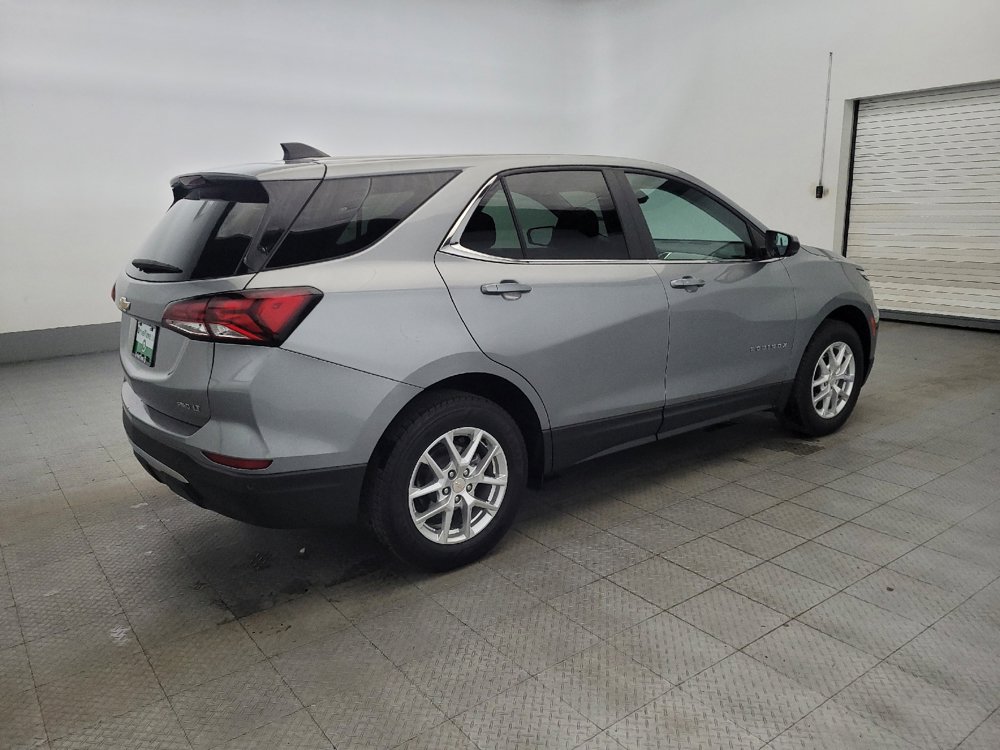 Used 2023 Chevrolet Equinox LT w/ Driver Convenience Package image 10