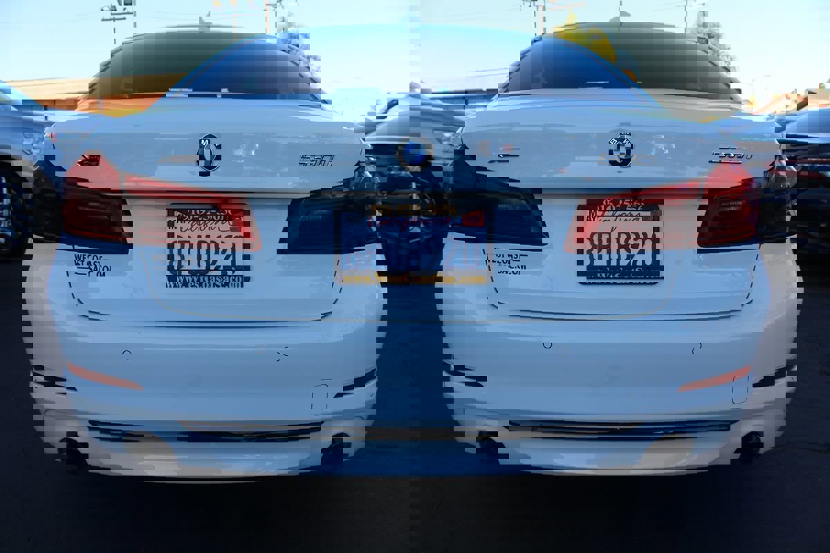 Used 2019 BMW 530i xDrive image 15