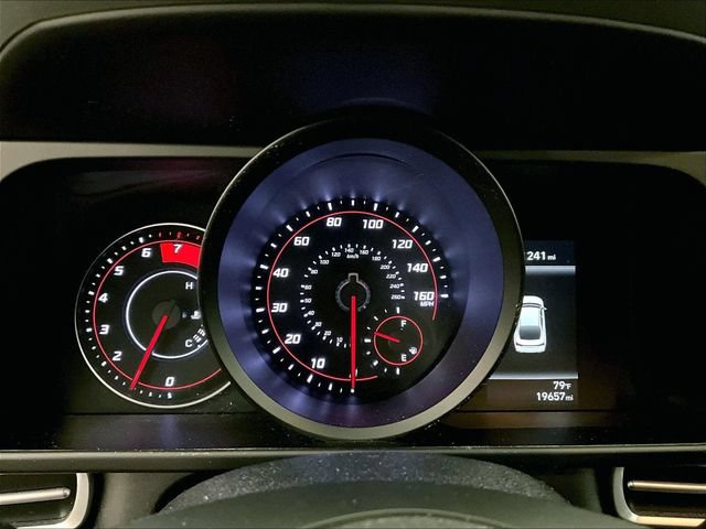 Used 2023 Hyundai Elantra SEL FWD image 19
