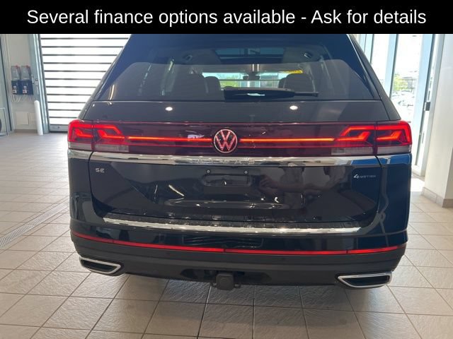 Used 2024 Volkswagen Atlas SE w/ Panoramic Sunroof Package AWD/4WD image 7