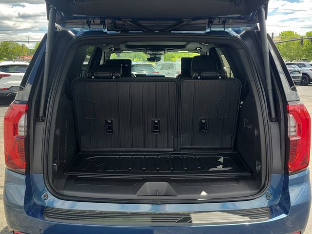 New 2026 GMC Yukon Elevation w/ Elevation Premium Package AWD/4WD image 8