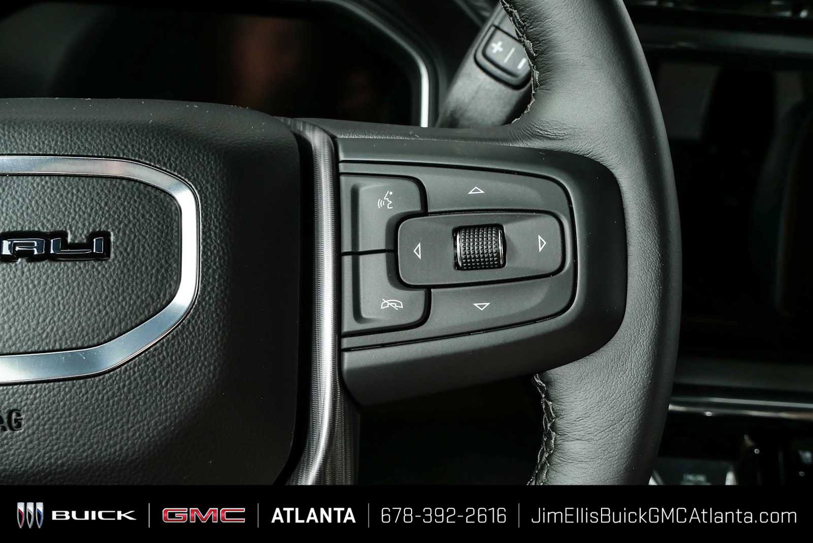 New 2026 GMC Sierra 2500 Denali Ultimate AWD/4WD image 13