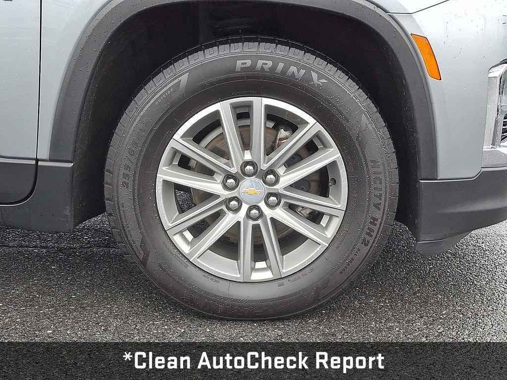 Used 2023 Chevrolet Traverse LT AWD/4WD image 10