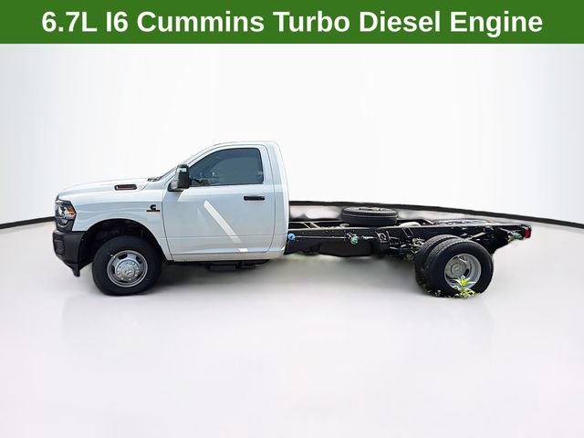 New 2024 RAM 3500 Tradesman RWD image 3