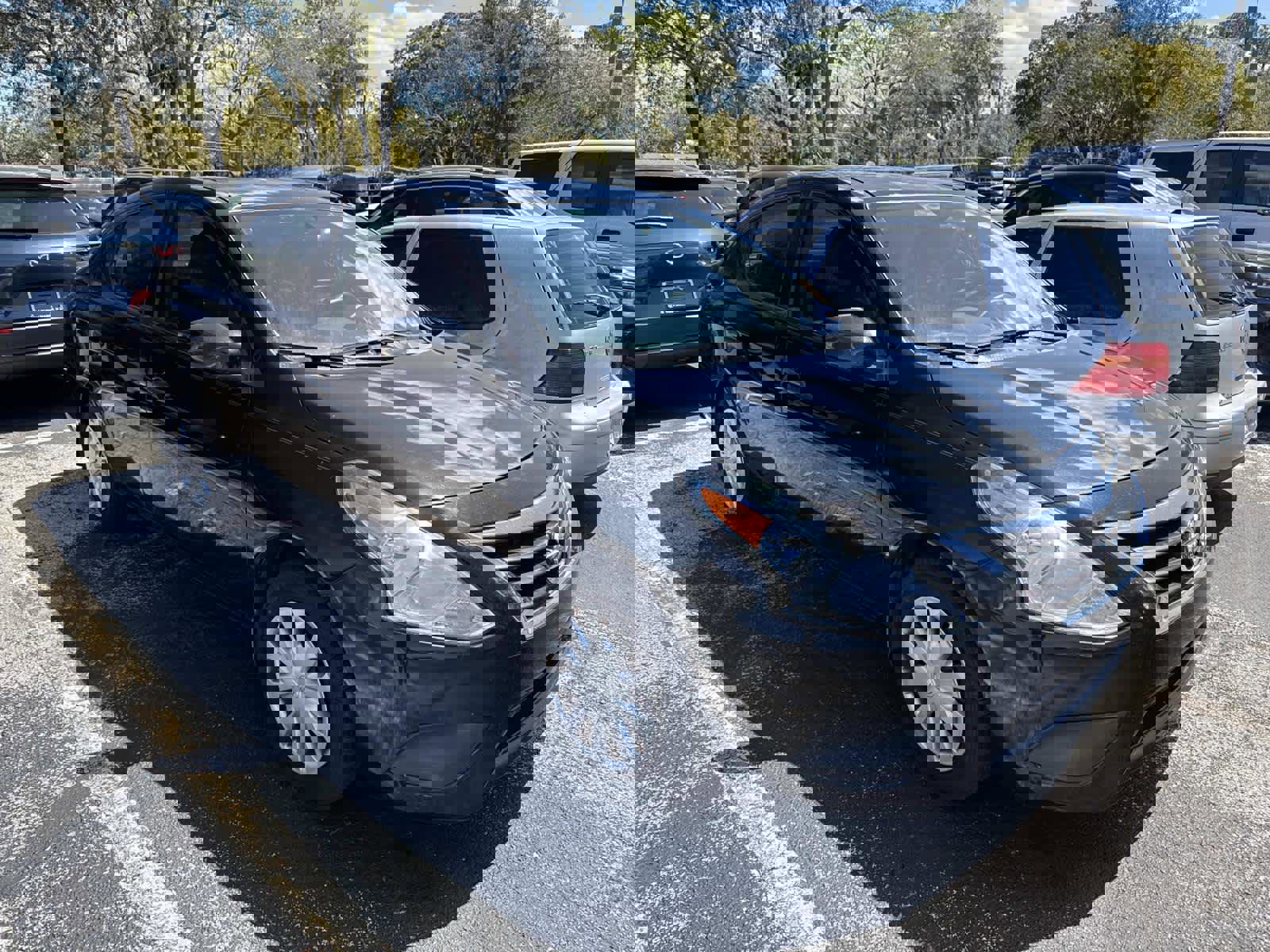 Used 2019 Nissan Versa S Plus image 1