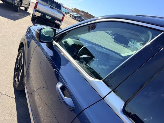 Used 2024 Kia Telluride EX w/ EX Captain's Chair Package image 14