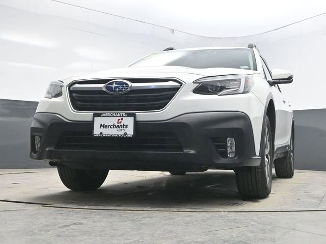 Used 2021 Subaru Outback Premium image 32