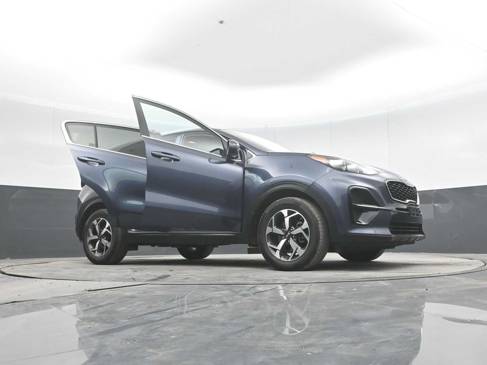 Used 2020 Kia Sportage LX FWD image 55
