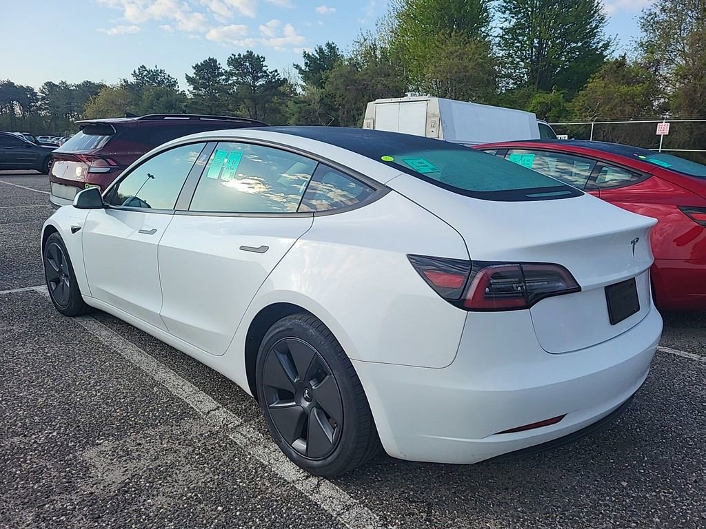 Used 2023 Tesla Model 3 Standard Range RWD image 3