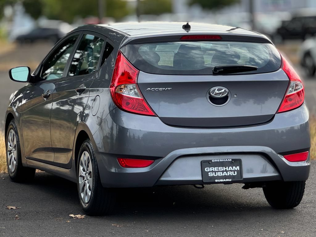 Used 2017 Hyundai Accent SE FWD image 5