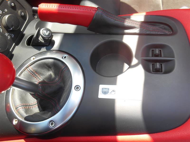 Used 2004 Dodge Viper SRT-10 image 15