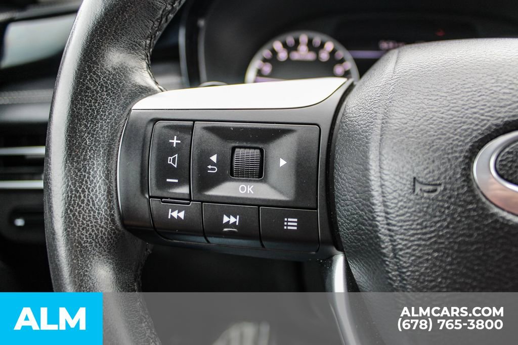 Used 2023 INFINITI QX60 Pure image 29