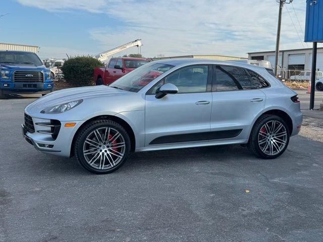 Used 2015 Porsche Macan Turbo image 4