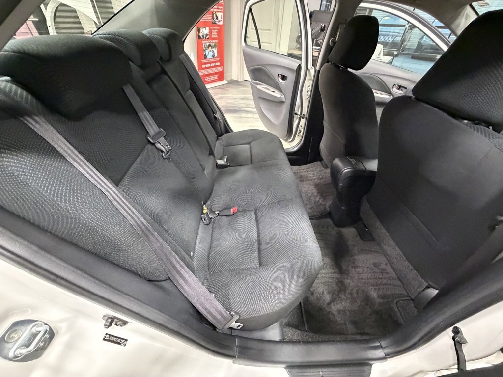 Used 2009 Toyota Yaris Sedan image 36
