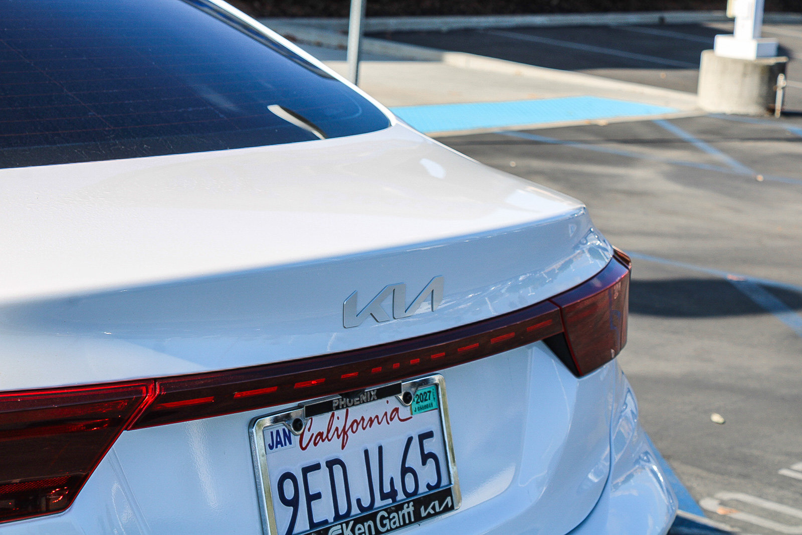 Used 2023 Kia Forte LXS FWD image 11