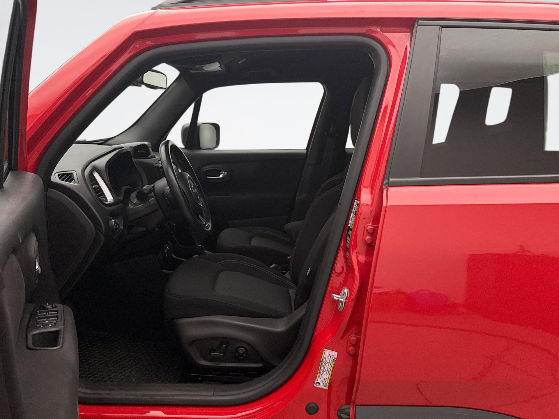 Used 2021 Jeep Renegade Latitude AWD/4WD image 8