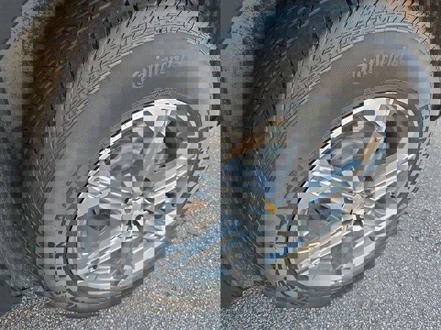 Certified 2023 Chevrolet Blazer LT w/ Convenience Package image 17