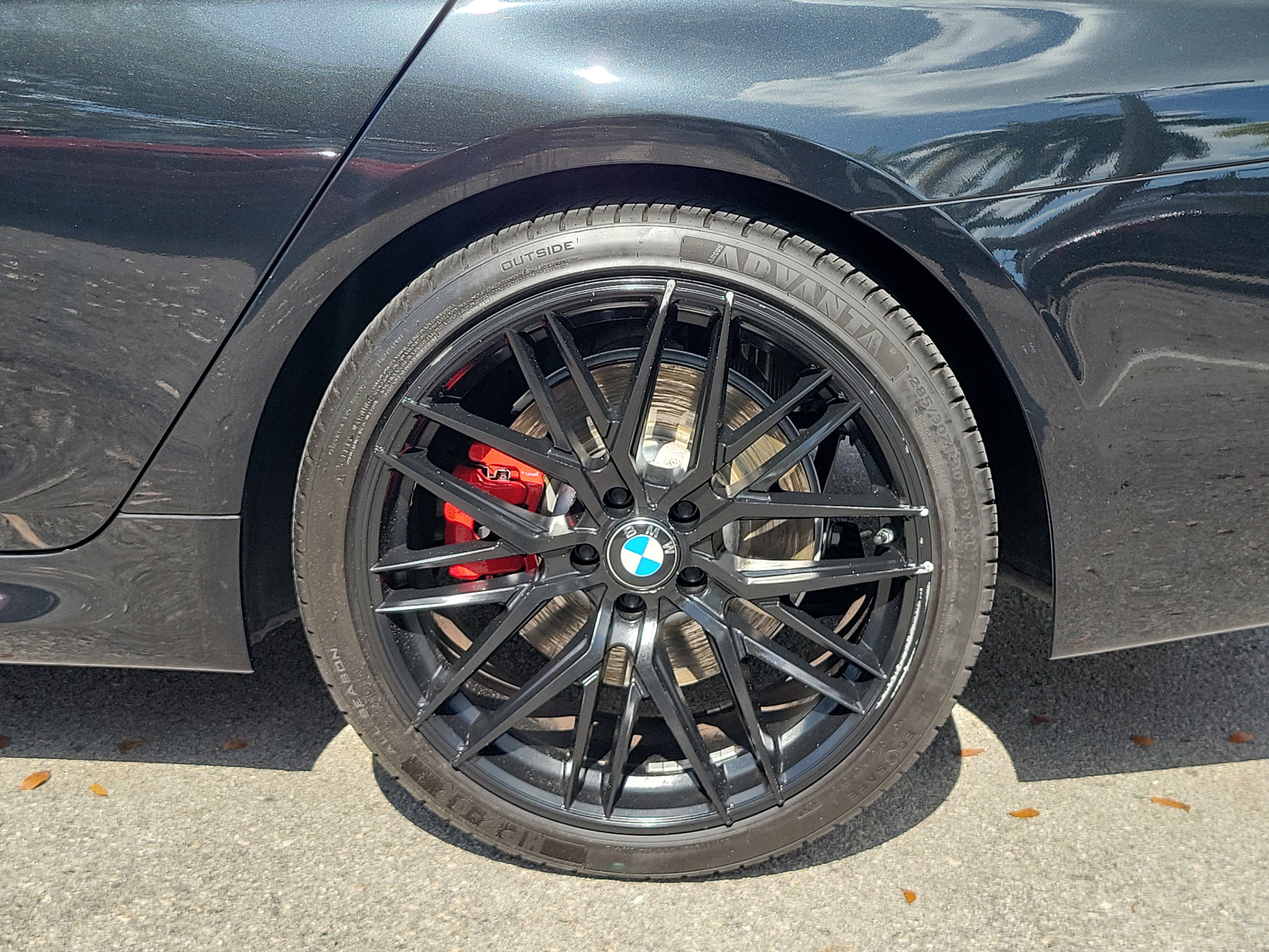 Used 2023 BMW 530i w/ M Sport Package RWD image 12