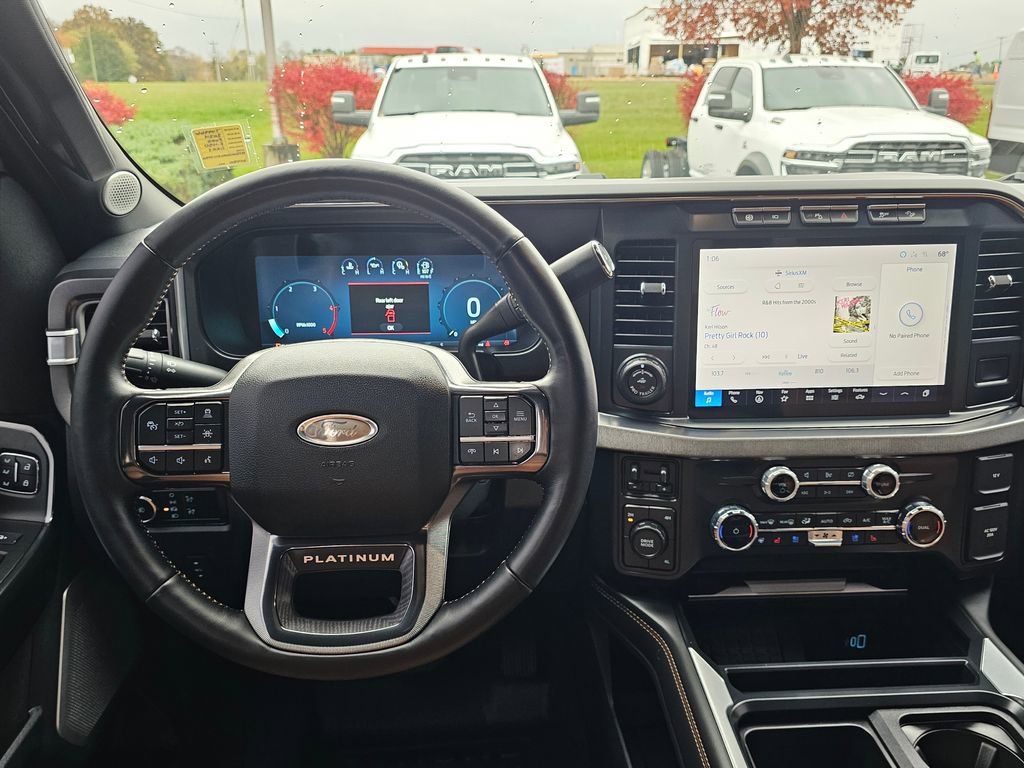 Used 2024 Ford F450 Platinum w/ FX4 Off-Road Package image 33