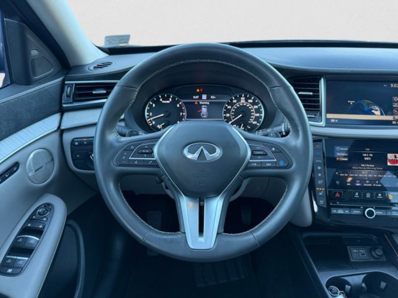 Certified 2023 INFINITI QX50 Sensory AWD/4WD image 15