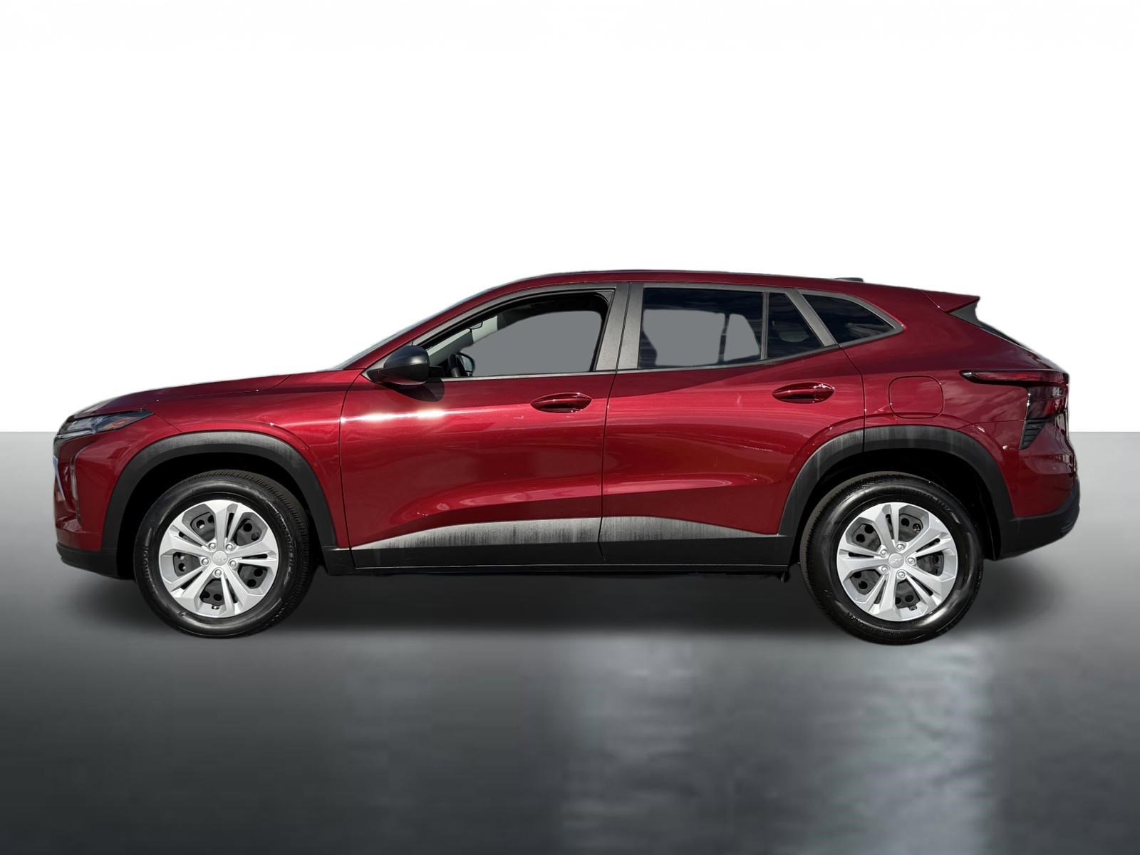 Used 2024 Chevrolet Trax LS image 5