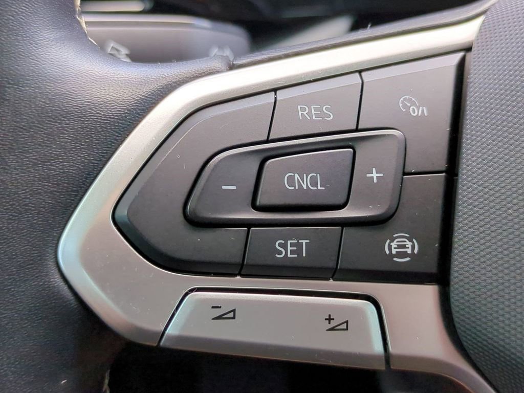 Used 2023 Volkswagen Taos S image 23