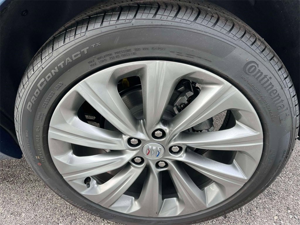 New 2026 Buick Envista Avenir image 11