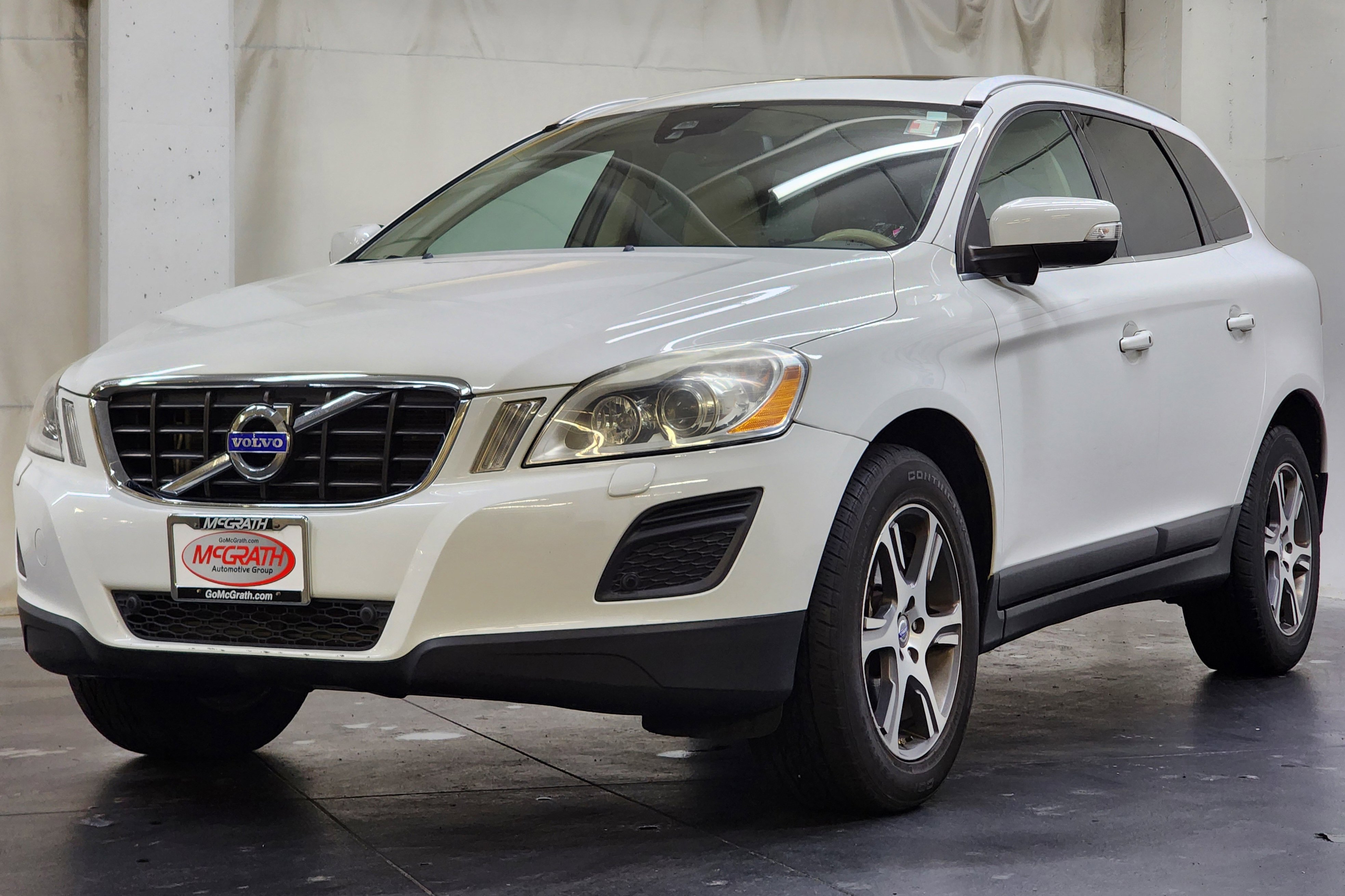 Used 2013 Volvo XC60 T6 image 11